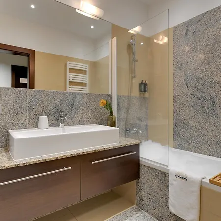 Lägenhet Lokietka By Downtown *